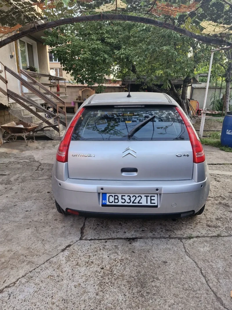 Citroen C4 1.4, снимка 3 - Автомобили и джипове - 46958381