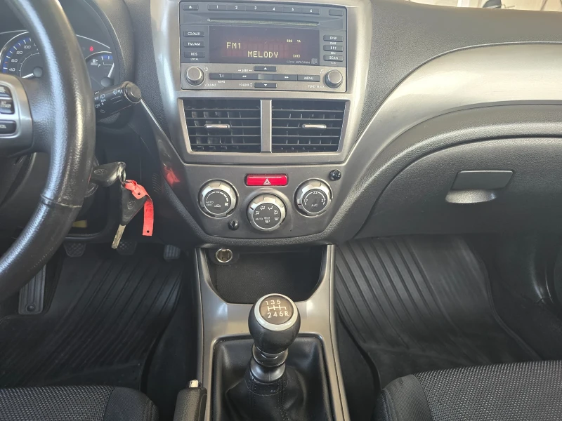 Subaru Impreza 2.0D 4х4 2012 година 137000 км., снимка 14 - Автомобили и джипове - 47131445