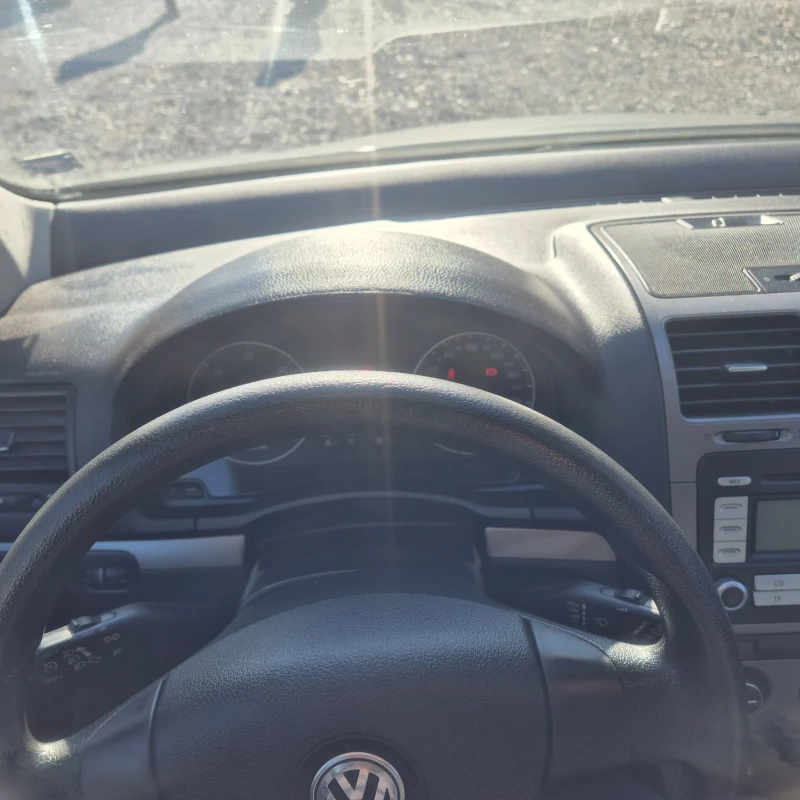 VW Golf 129000 КМ, снимка 14 - Автомобили и джипове - 48413447