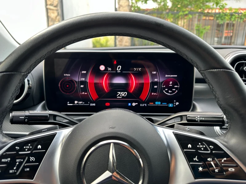 Mercedes-Benz C 180, снимка 6 - Автомобили и джипове - 52597800