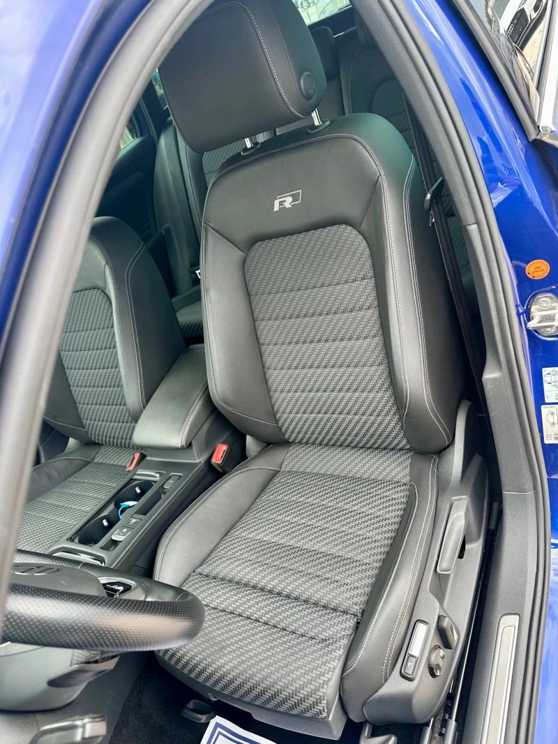 VW Passat 2.0tdi 200кс новия мотор Фейс R-Line, снимка 12 - Автомобили и джипове - 51750752