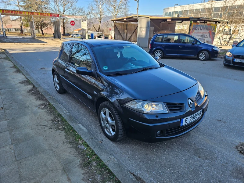Renault Megane 2.0 бензин - газ, снимка 3 - Автомобили и джипове - 52943274