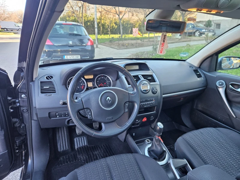 Renault Megane 2.0 бензин - газ, снимка 9 - Автомобили и джипове - 52943274