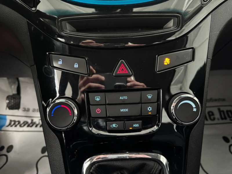 Chevrolet Orlando 2.0 D 163 h.p. 7 МЕСТЕН, снимка 13 - Автомобили и джипове - 53248073