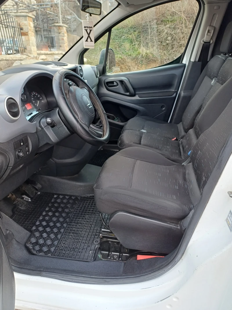 Citroen Berlingo, снимка 9 - Автомобили и джипове - 53396260