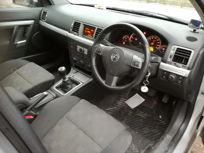 Opel Vectra 1.9/2.2d-2.2i, снимка 14 - Автомобили и джипове - 23526610