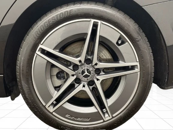 Mercedes-Benz C 220 d = AMG Line = Advanced Гаранция - изображение 4