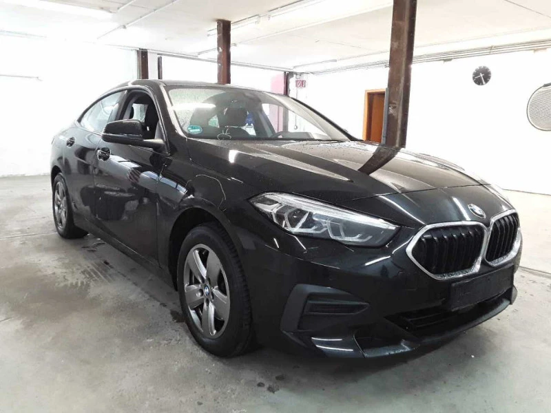 BMW 2 Gran Coupe 218d Advantage Ръчна Навигация