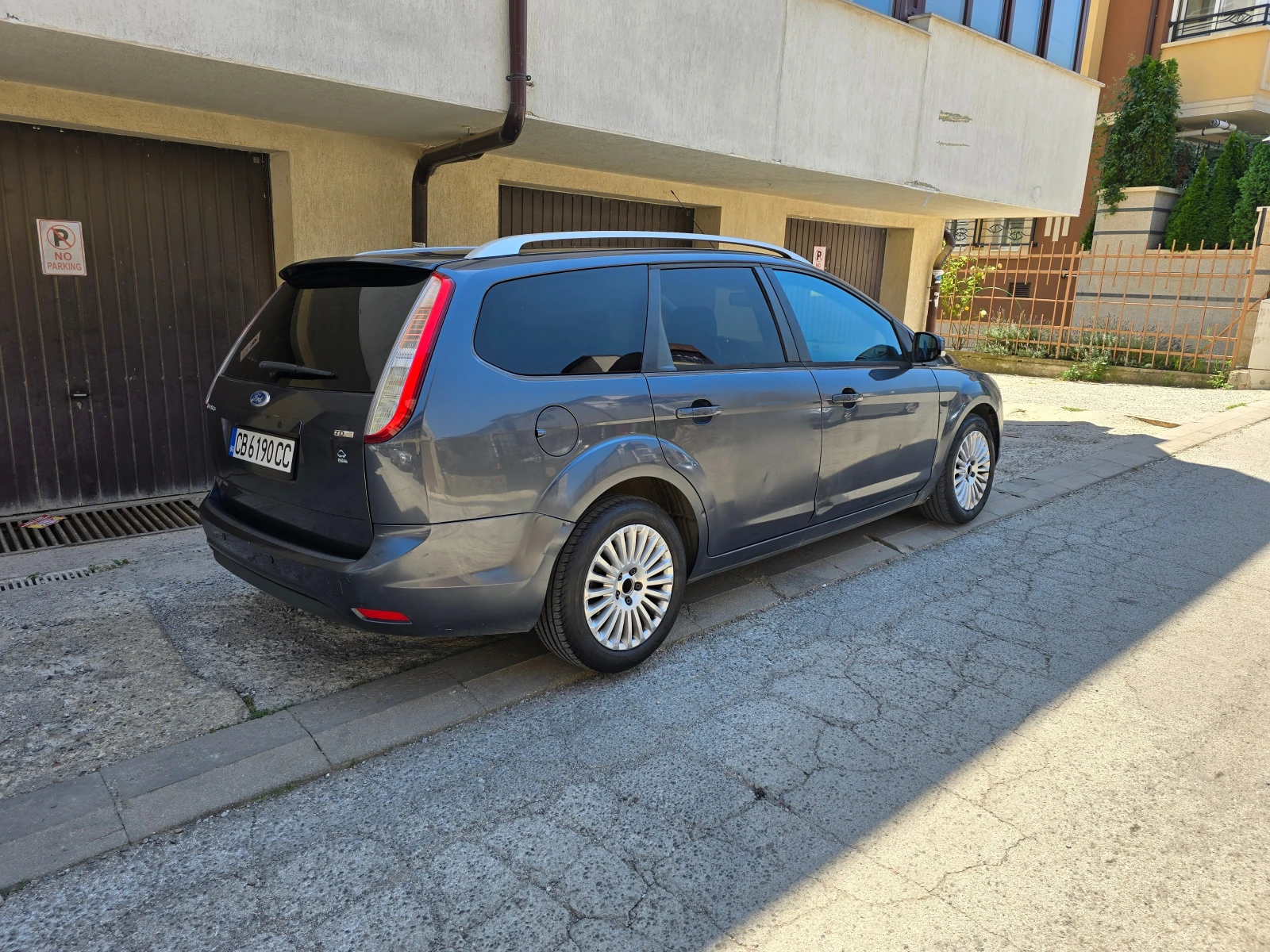 Ford Focus 1.6 TDCI TITANIUM KEYLESS GO - изображение 5