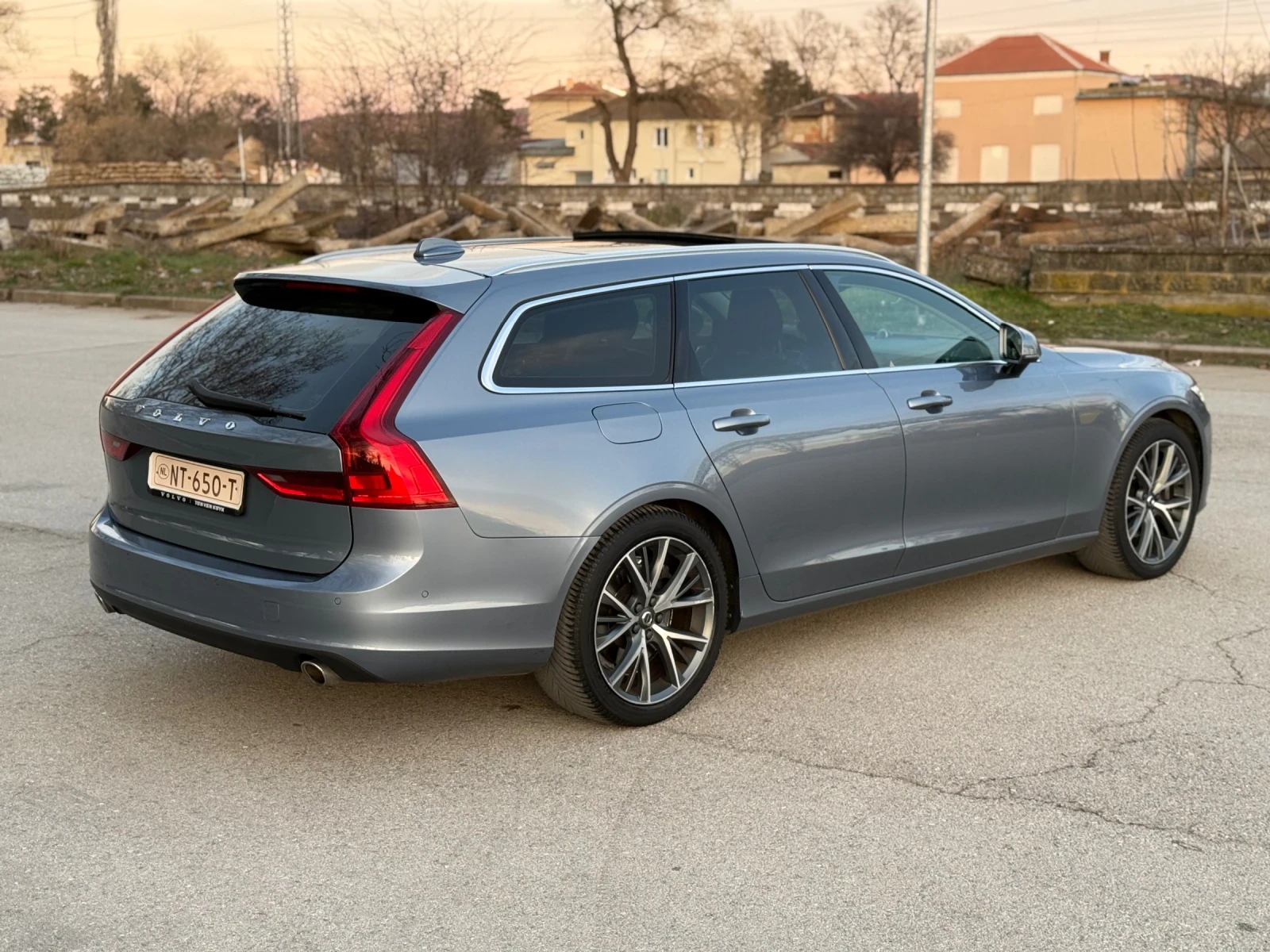 Volvo V90 2.0 D4 - изображение 6