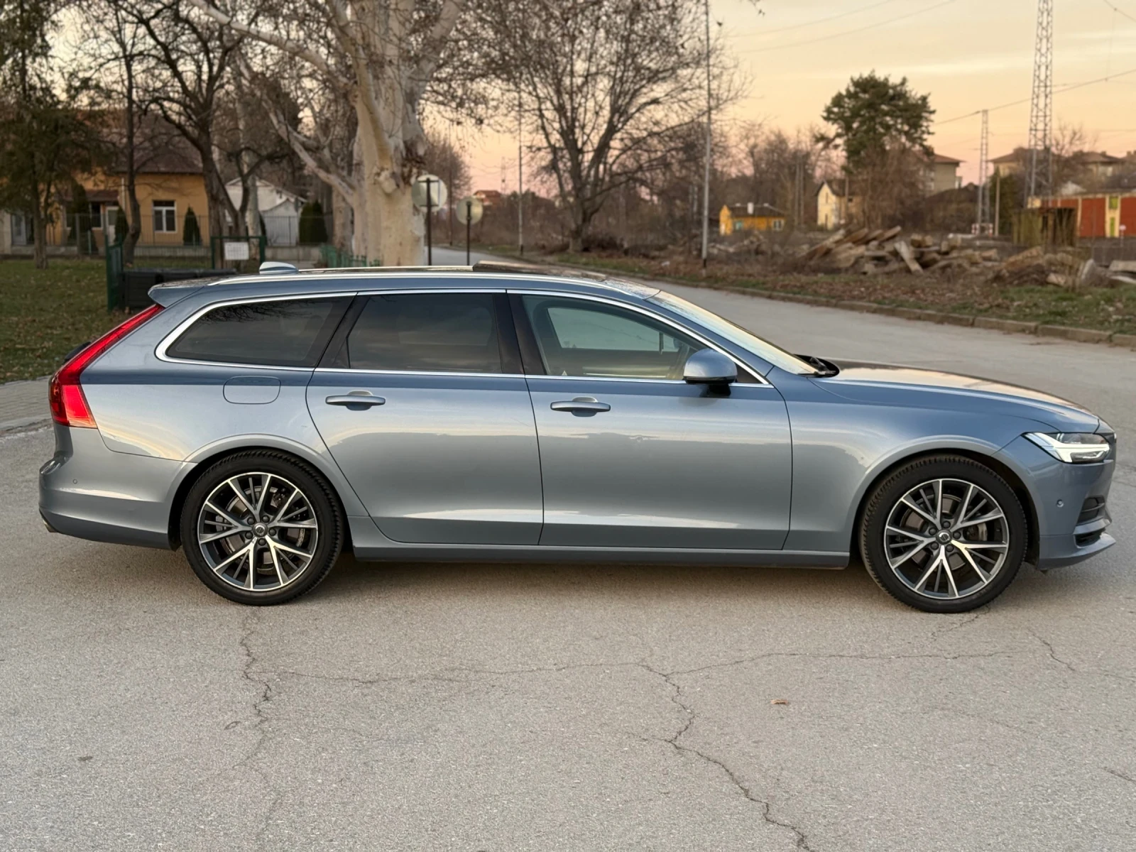 Volvo V90 2.0 D4 - изображение 3