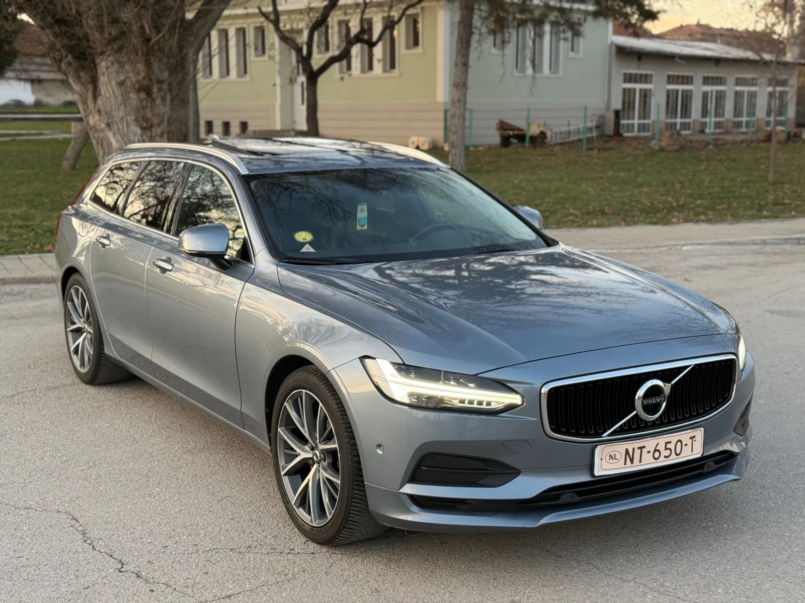 Volvo V90 2.0 D4 - изображение 2