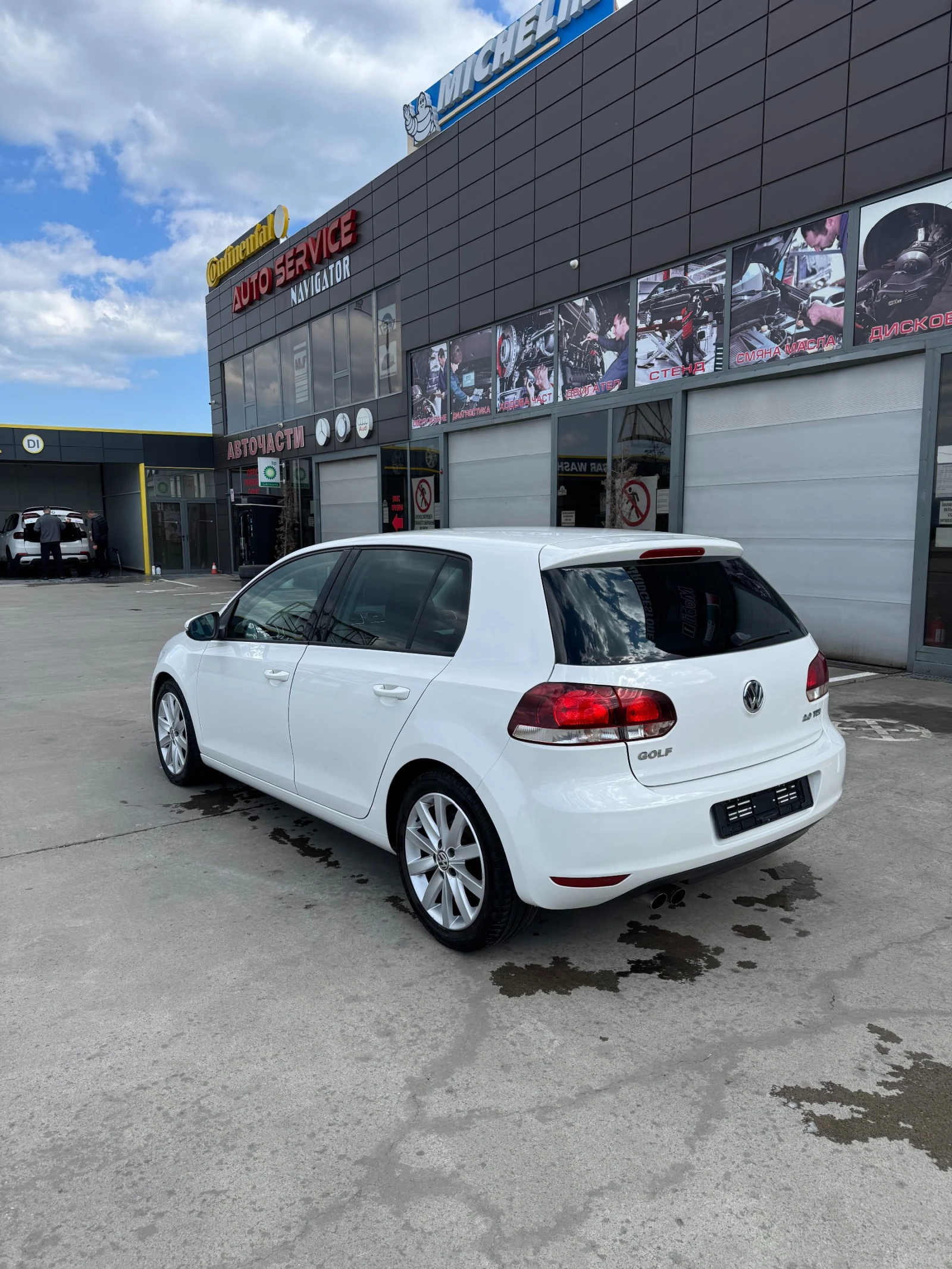 VW Golf 2.0 TDI Highline - изображение 7