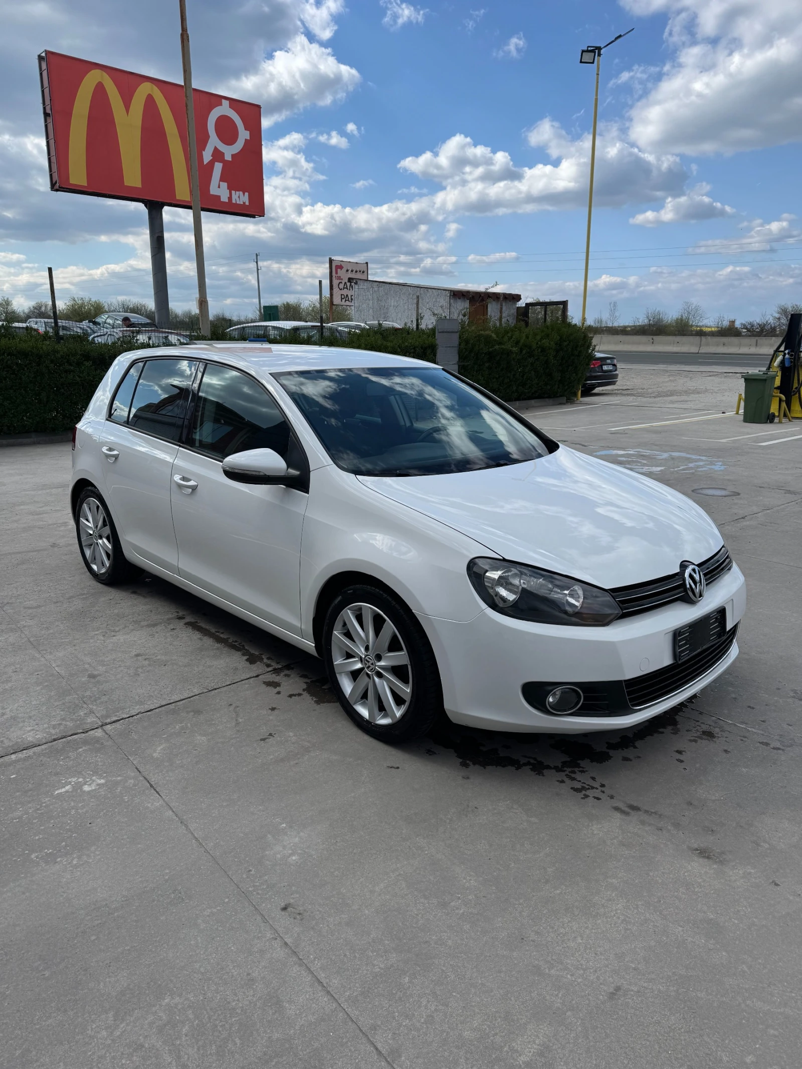 VW Golf 2.0 TDI Highline - изображение 3