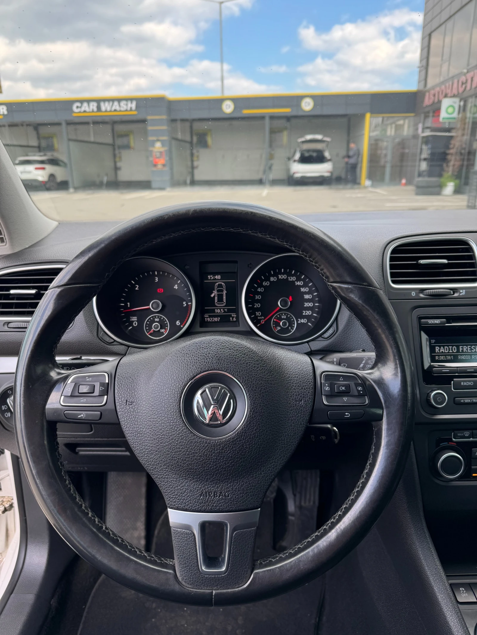 VW Golf 2.0 TDI Highline - изображение 9