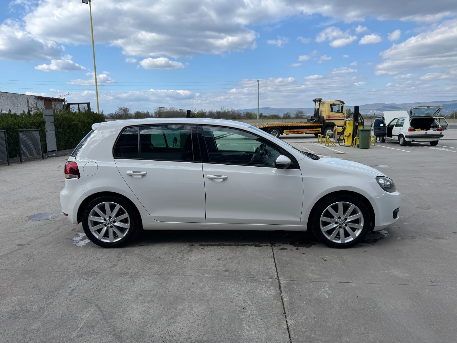 VW Golf 2.0 TDI Highline - изображение 4