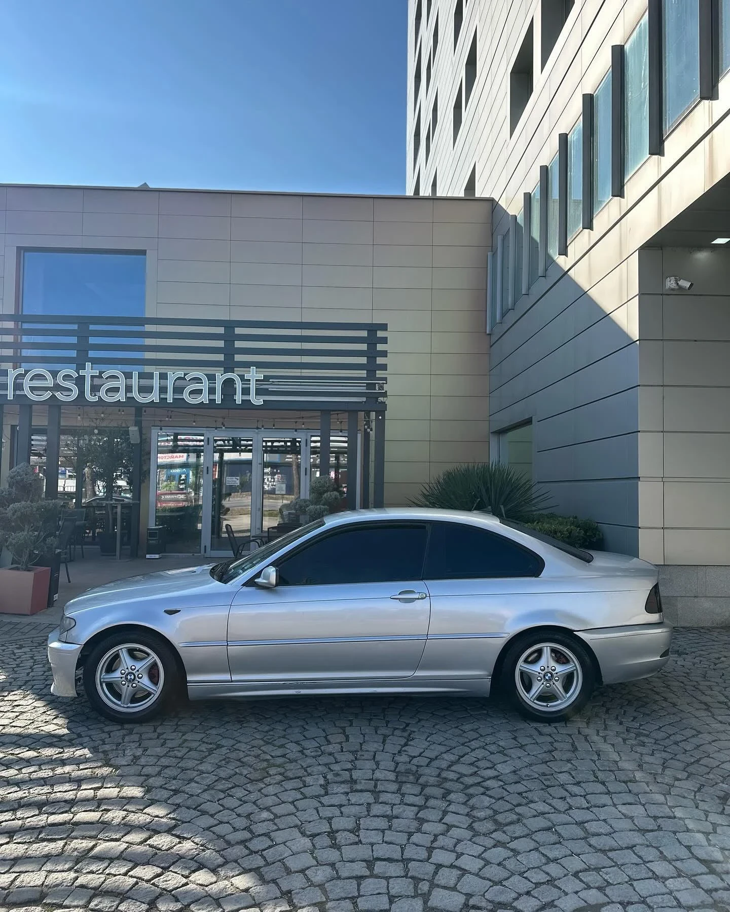 BMW 320 E46 / Coupe / Нави / Алкантара / М волан / 6ск. - изображение 6
