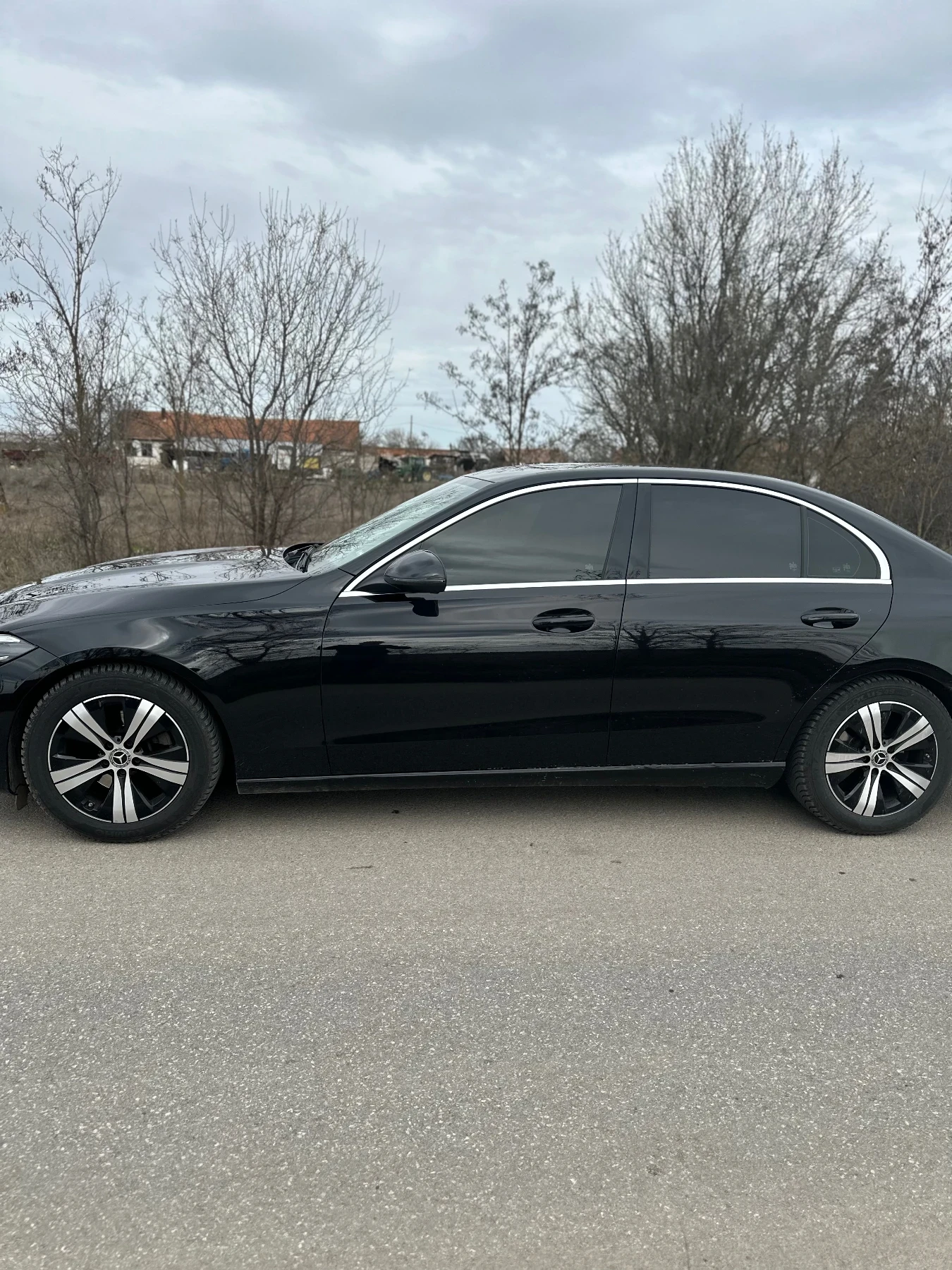 Mercedes-Benz C 180  - изображение 2