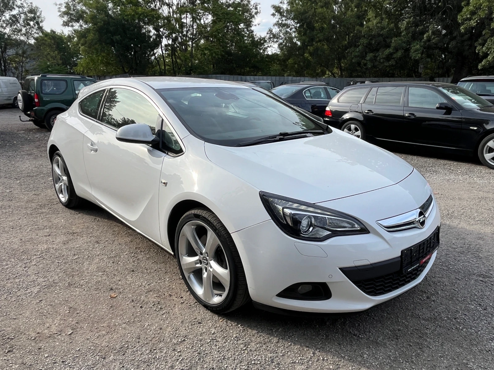 Opel Astra GTC 1.4 Turbo Sport Automat - изображение 2