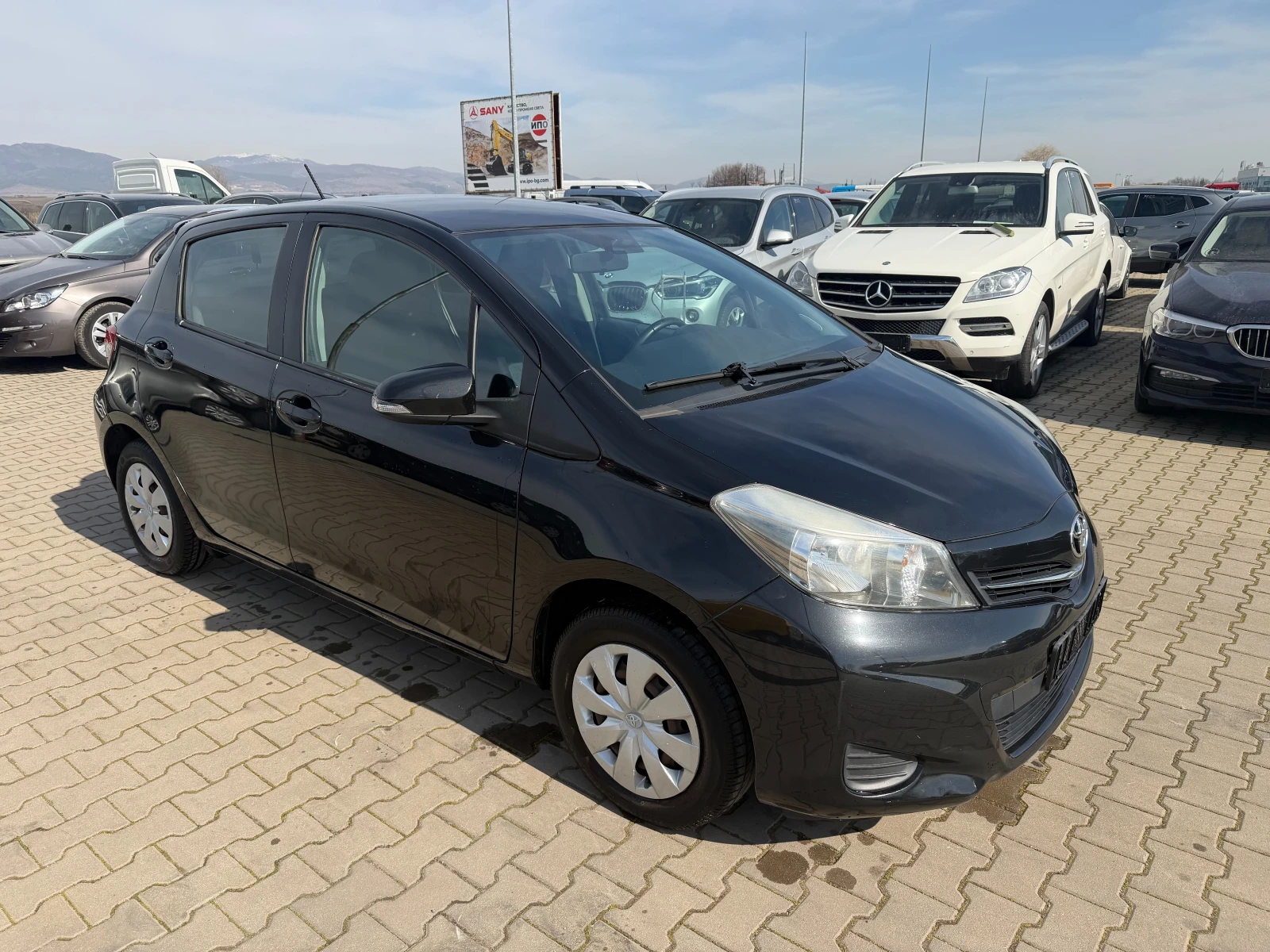 Toyota Yaris 1.0i NAVI/KAMERA EURO 5 | Mobile.bg � ����������� 4