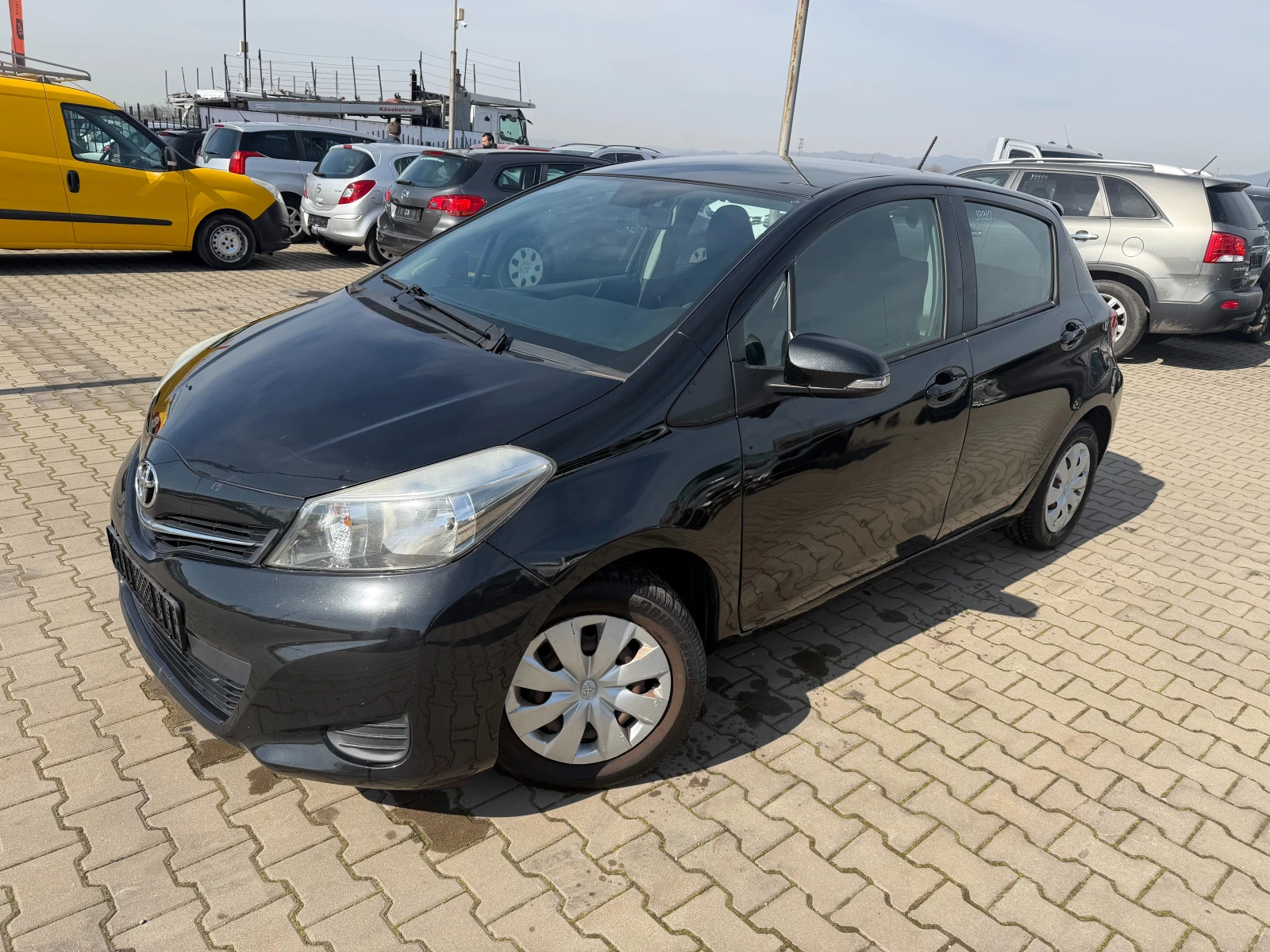 Toyota Yaris 1.0i NAVI/KAMERA EURO 5 | Mobile.bg � ����������� 1