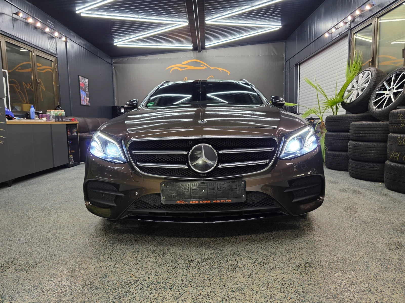 Mercedes-Benz E 350 AMG 4Matik Burmester | Mobile.bg   2