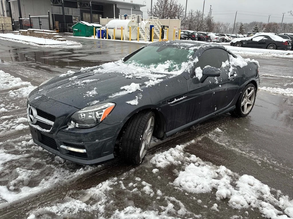 Mercedes-Benz SLK * 350 * CARFAX * БЕЗ ПЪРВОНАЧАЛНА ВНОСКА - изображение 4