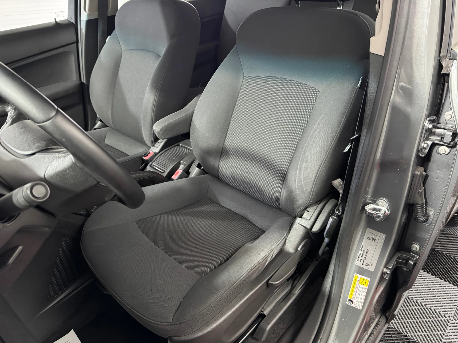 Chevrolet Orlando 2.0 D 163 h.p. 7 ������ | Mobile.bg � ����������� 14