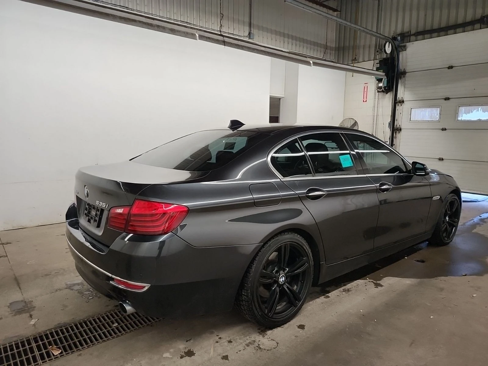 BMW 535 xDrive С РЕГИСТРАЦИЯ & АВТО КРЕДИТ - изображение 3