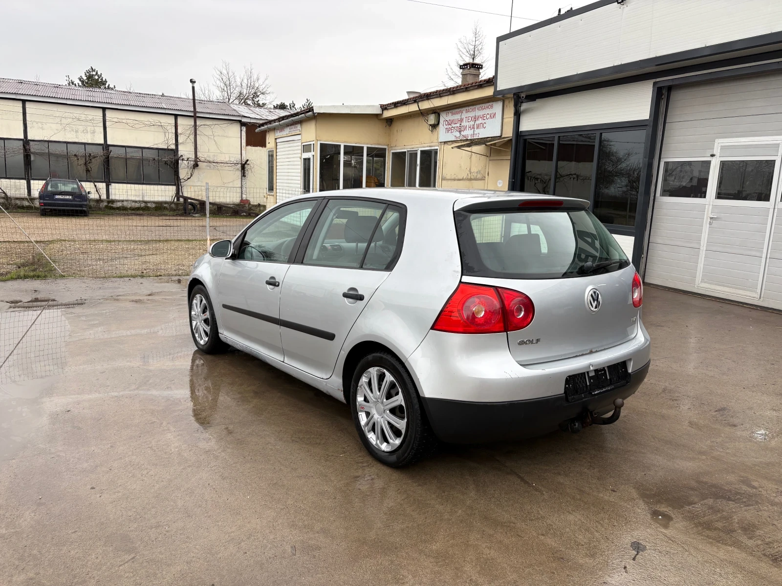VW Golf 1.9TDI, снимка 4 - Автомобили и джипове - 53745700
