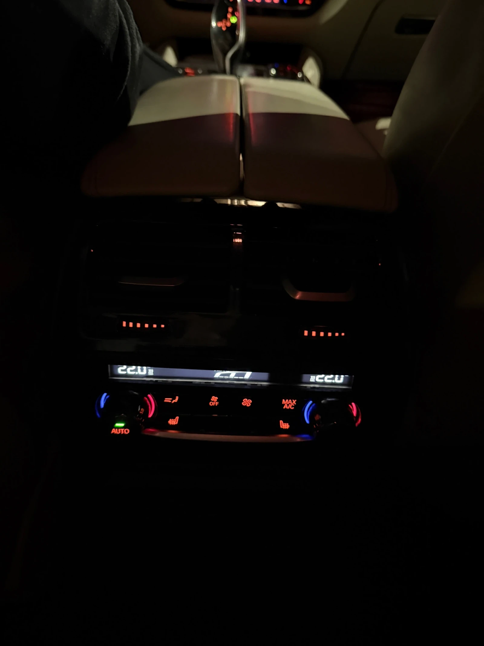 BMW 550 M550i, снимка 12 - Автомобили и джипове - 54161528