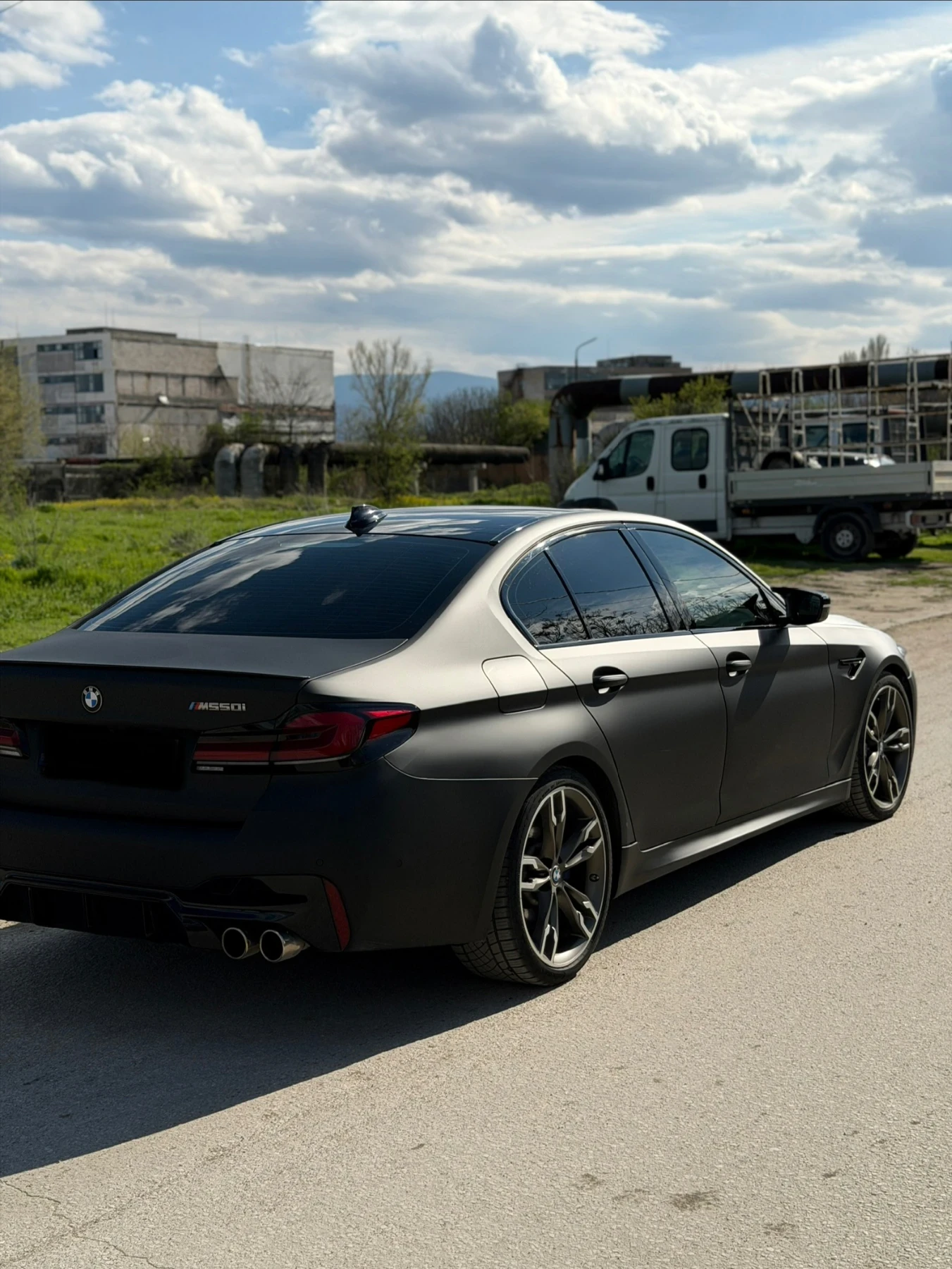 BMW 550 M550i FULL TOP BARTER PROMO, снимка 3 - Автомобили и джипове - 54578926