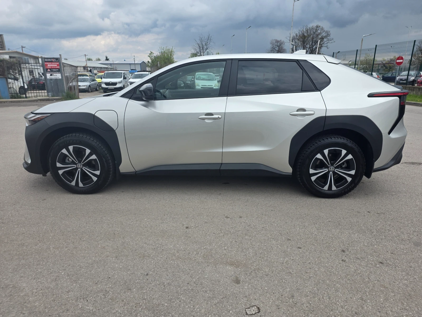 Toyota bZ4X | Mobile.bg � ����������� 8