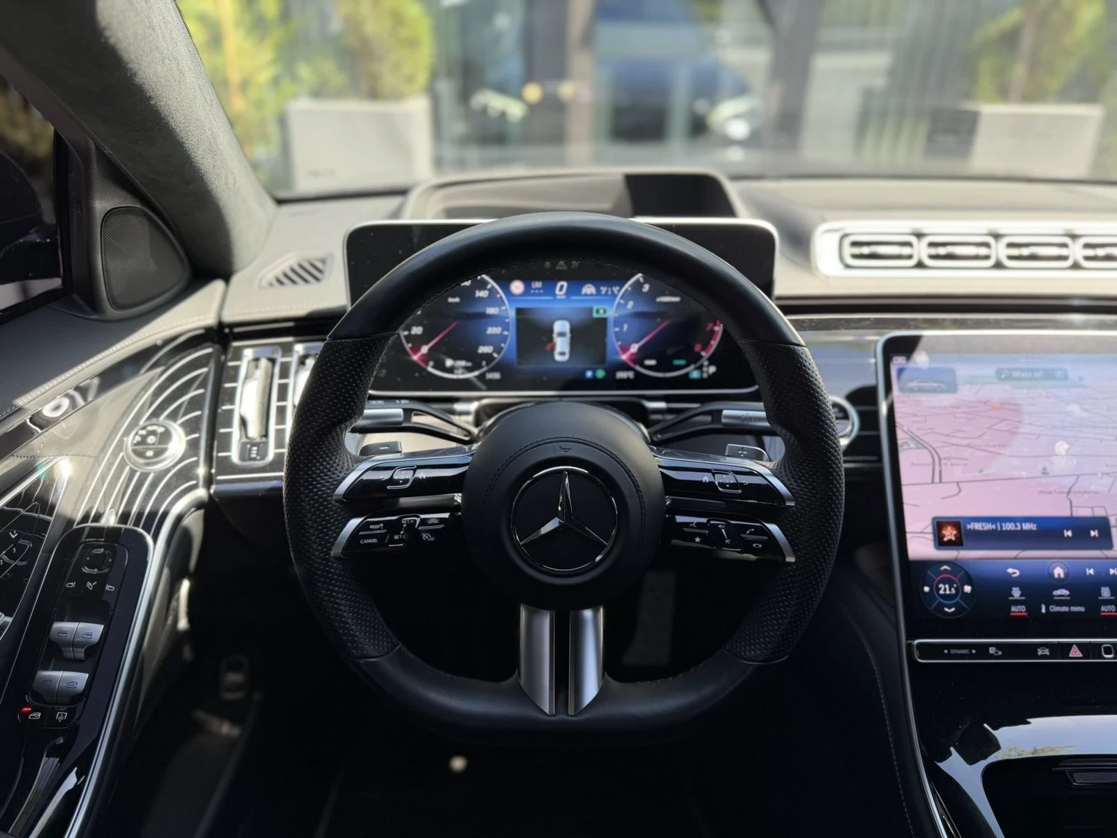 Mercedes-Benz S 580 BRABUS, снимка 9 - Автомобили и джипове - 54335362