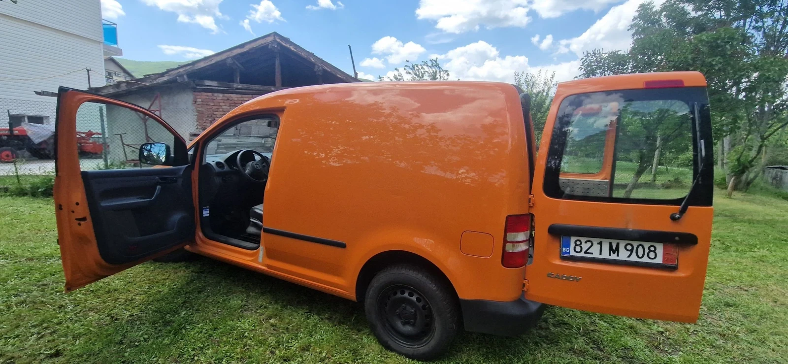 VW Caddy Метан бензин, снимка 11 - Автомобили и джипове - 54737578