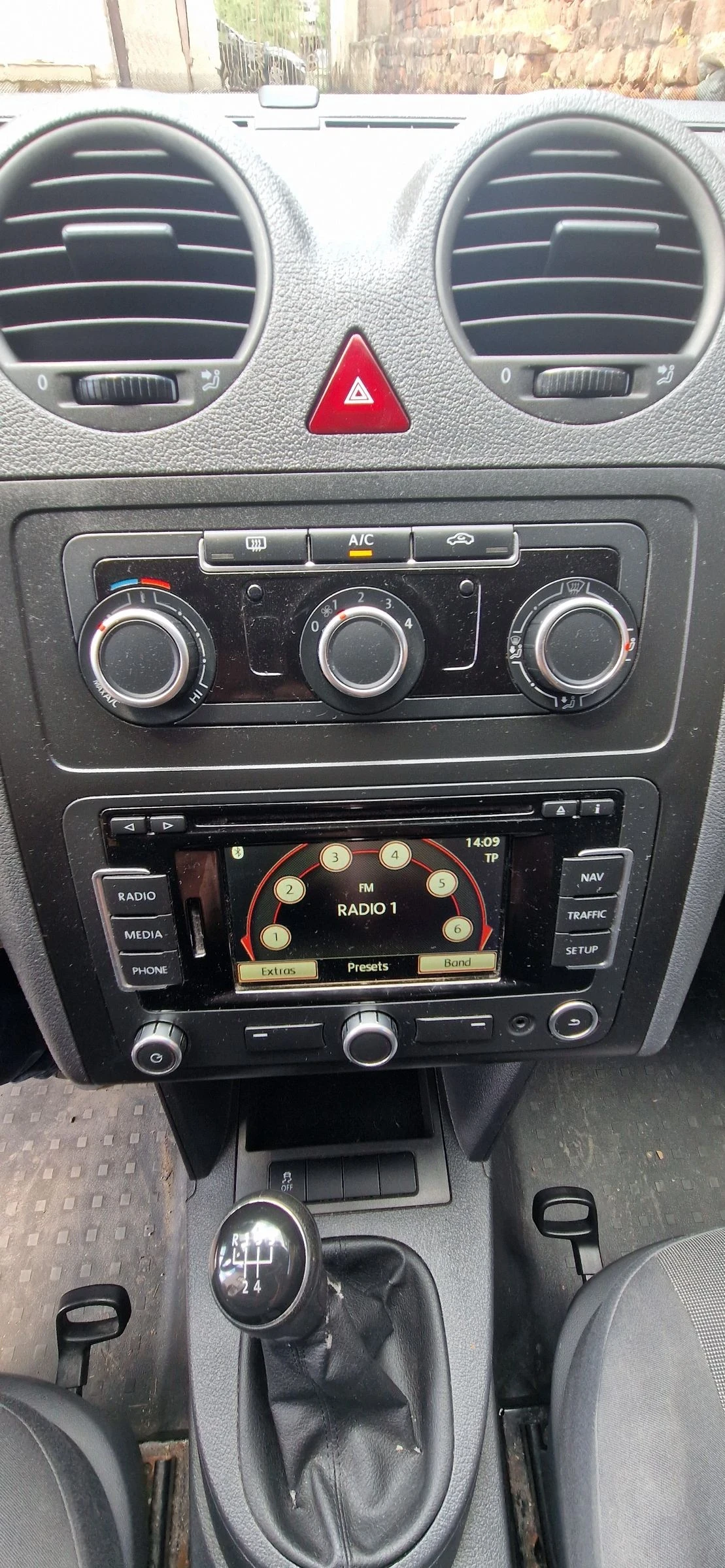 VW Caddy 2000 куб. Метан бензин, снимка 15 - Автомобили и джипове - 54625125