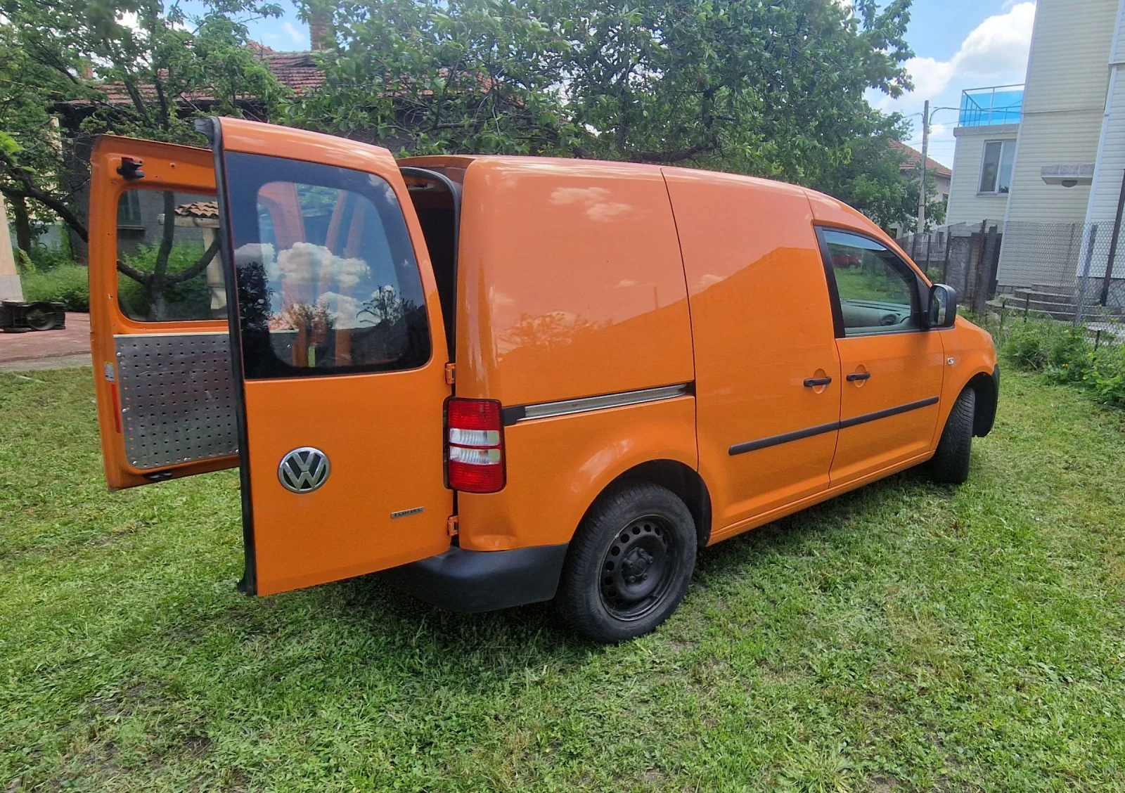 VW Caddy Метан бензин, снимка 9 - Автомобили и джипове - 54737578