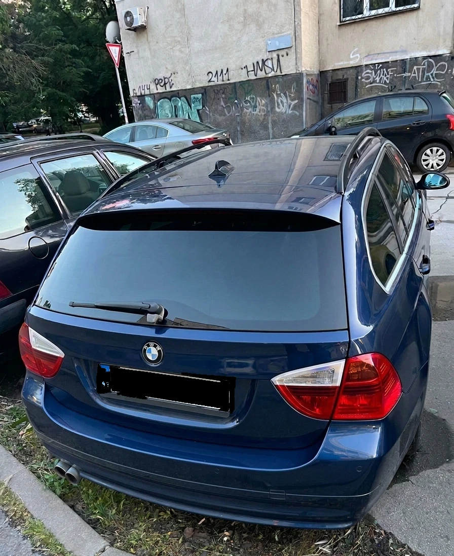 BMW 330 X-Drive, снимка 4 - Автомобили и джипове - 54663404