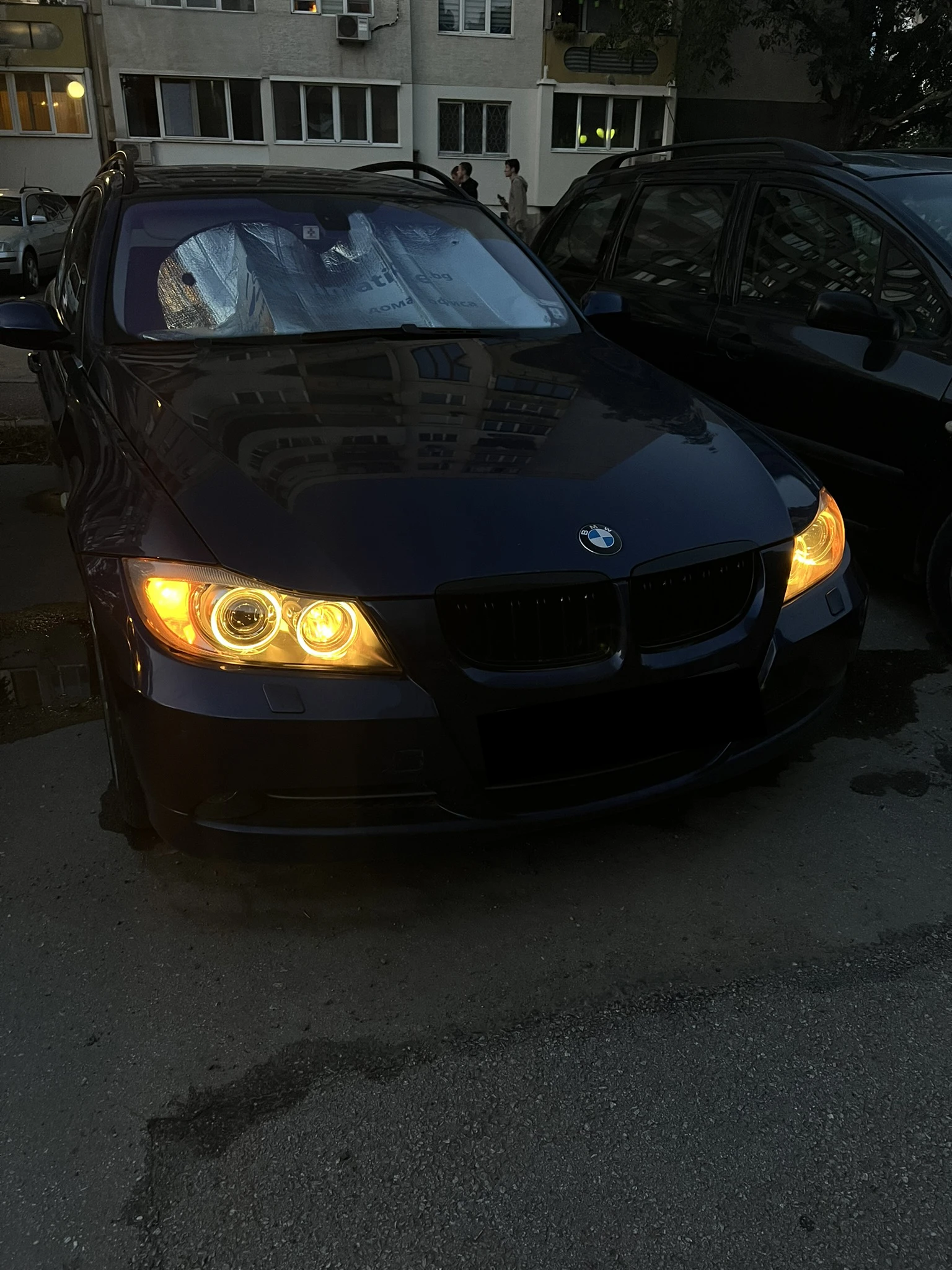 BMW 330 X-Drive, снимка 10 - Автомобили и джипове - 54663404