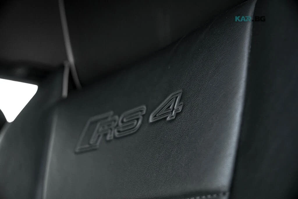 Audi Rs4 Sedan* АвтоКредит* (ЦЕНА ДО БГ), снимка 11 - Автомобили и джипове - 54918144