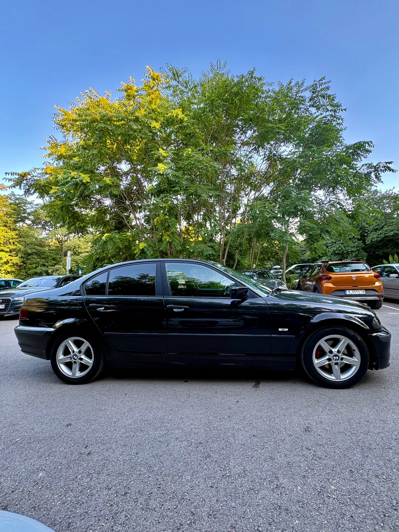 BMW 320 320d, снимка 5 - Автомобили и джипове - 55238039
