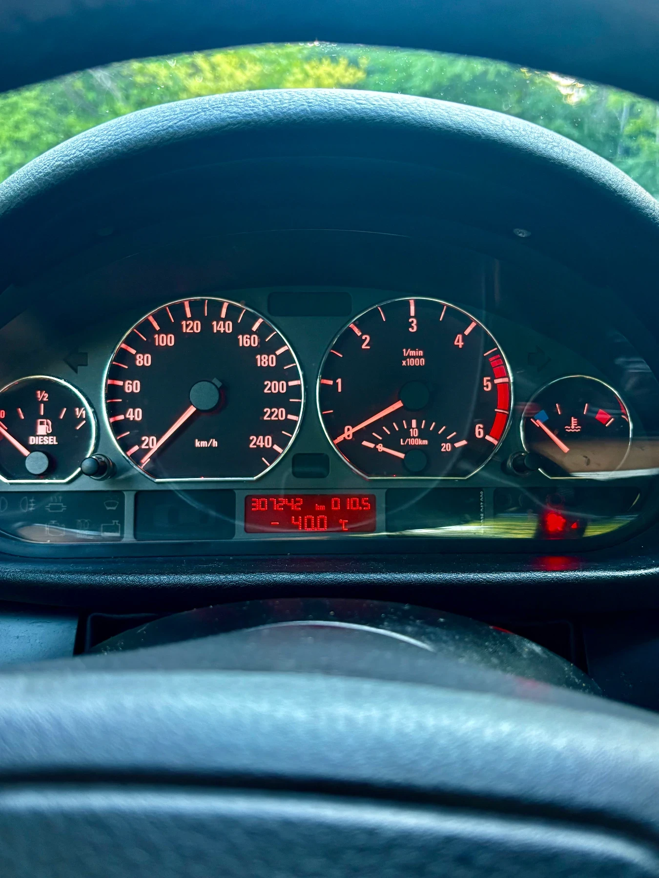 BMW 320 320d, снимка 7 - Автомобили и джипове - 55238039