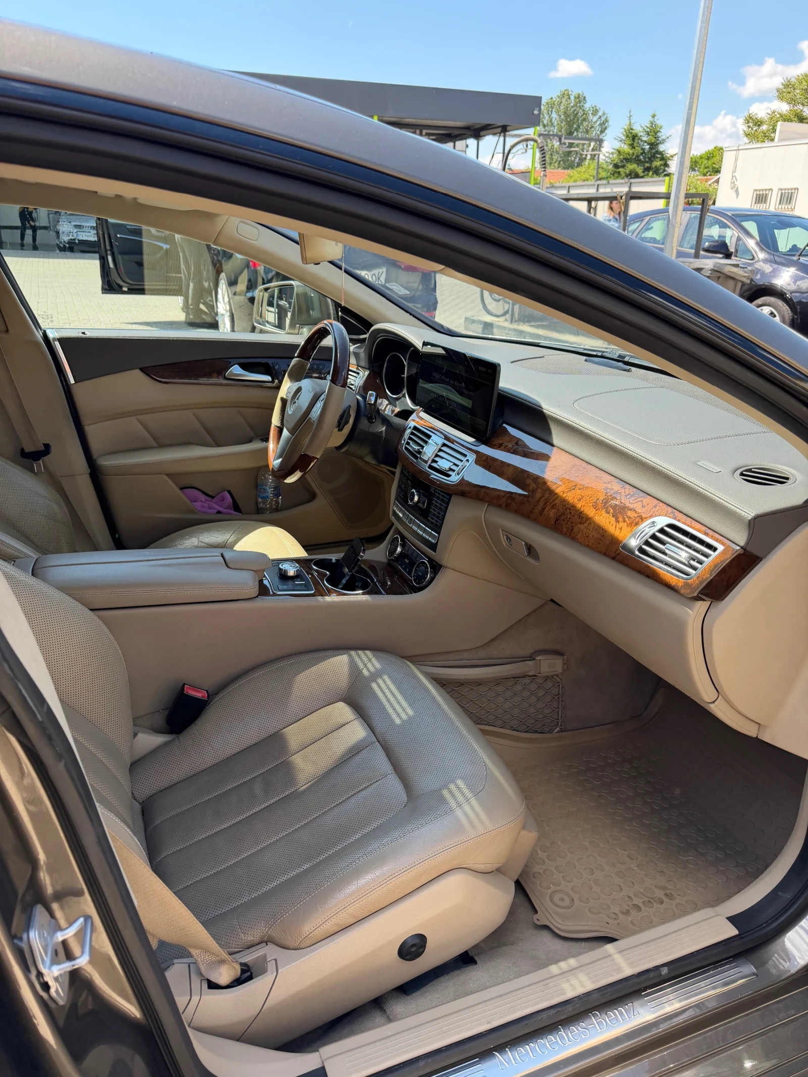 Mercedes-Benz CLS 500 Cls550 , снимка 9 - Автомобили и джипове - 55459122