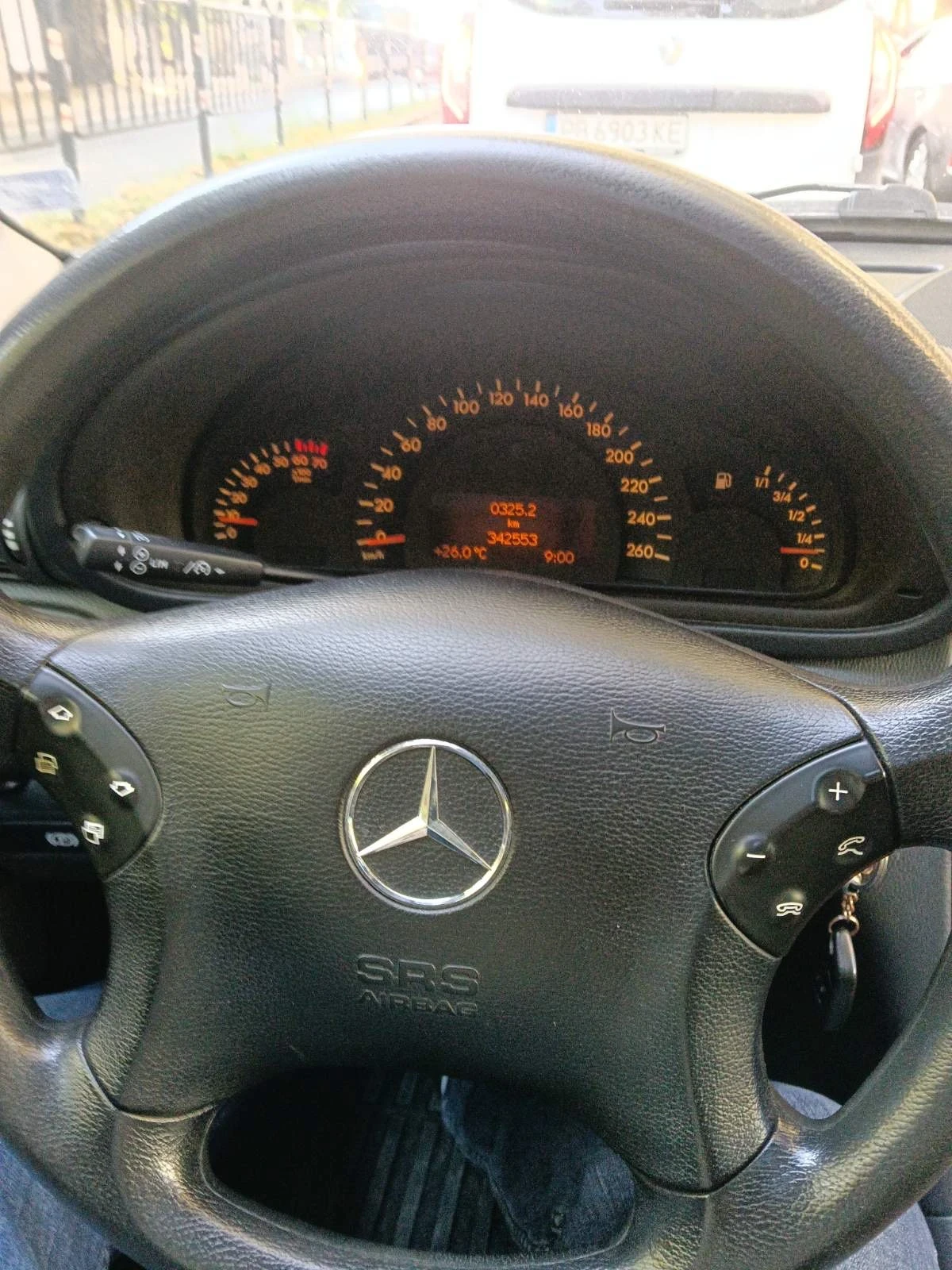 Mercedes-Benz C 200 2.0, снимка 8 - Автомобили и джипове - 55643346