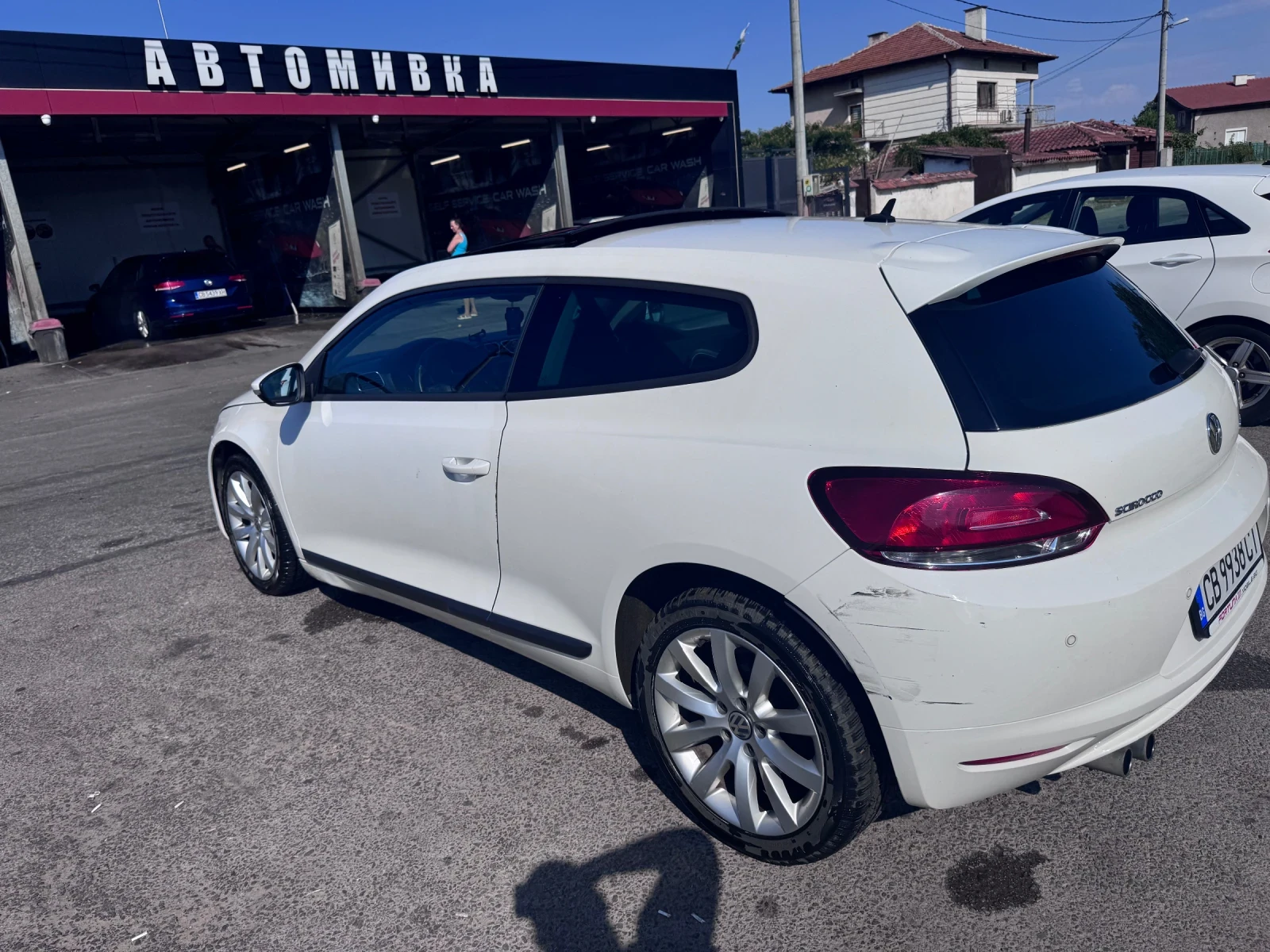 VW Scirocco 2.00 TDI, снимка 2 - Автомобили и джипове - 55779735