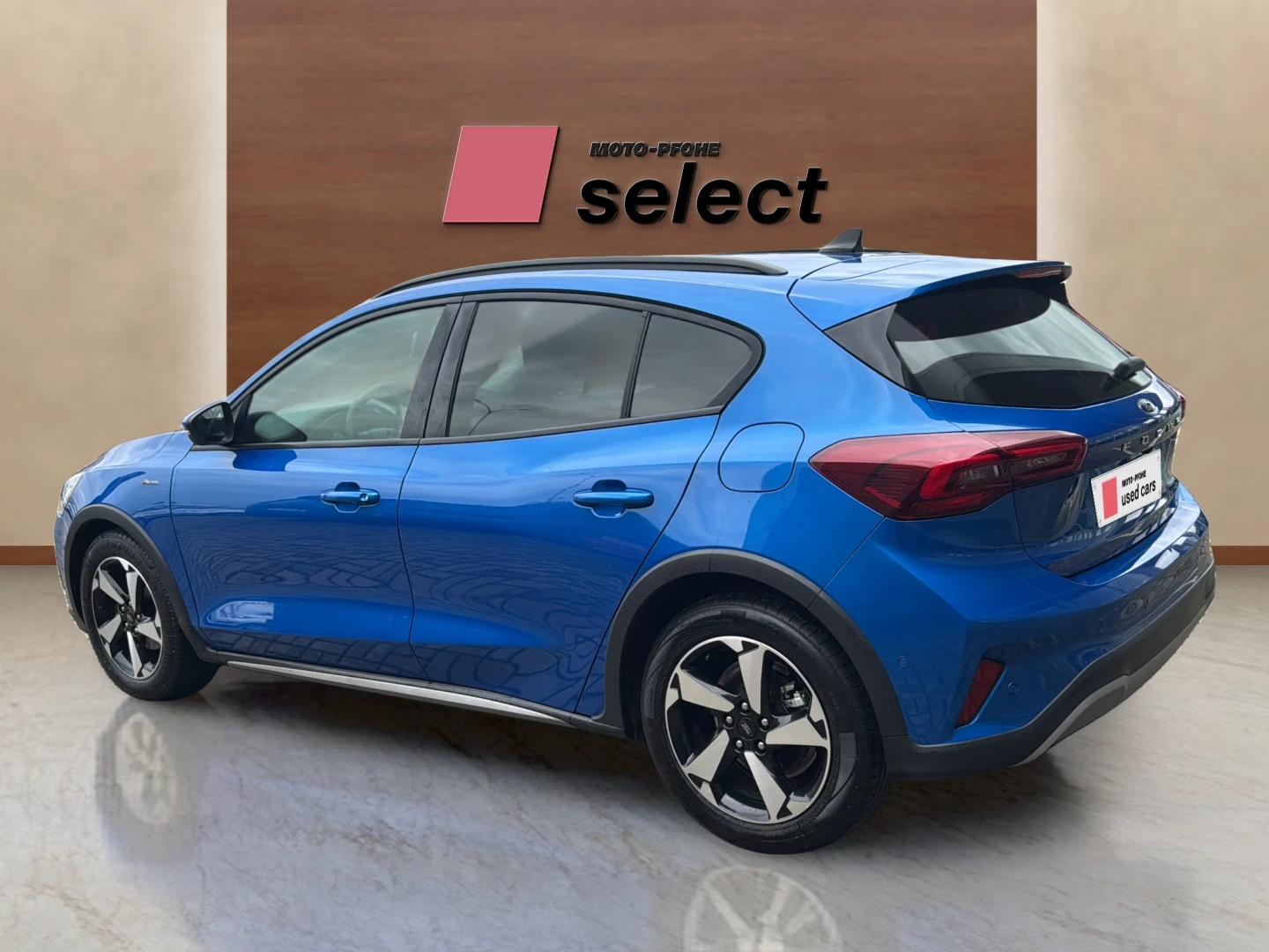 Ford Focus 1, 0 Ecoboost, снимка 2 - Автомобили и джипове - 55906145