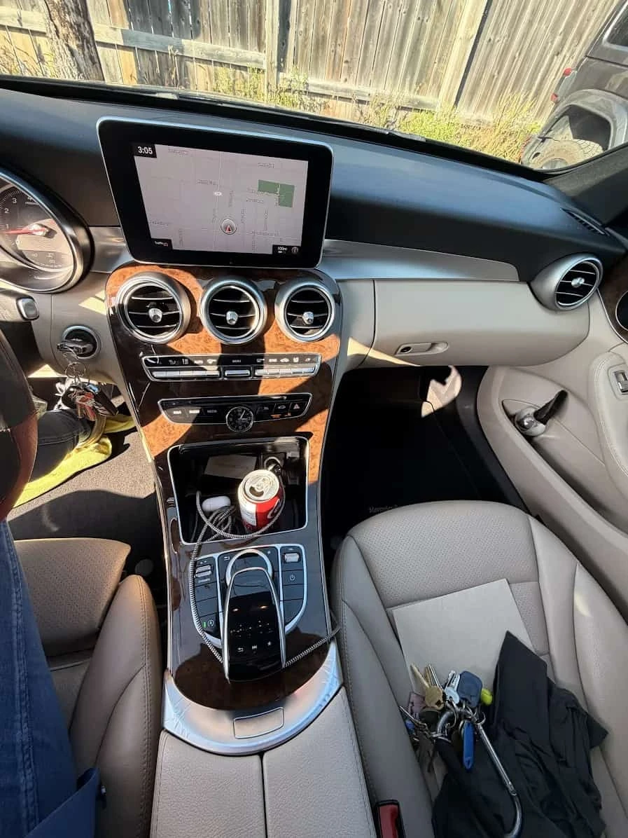 Mercedes-Benz C 300 * CARFAX * ������� * 360 ������ *  | Mobile.bg � ����������� 9