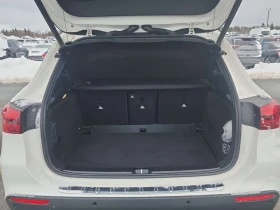 Mercedes-Benz GLA 250 AMBIENT* PANORAMA* 2 KEYS* LANE ASSIST * CARFAX * , снимка 8 - Автомобили и джипове - 53644904