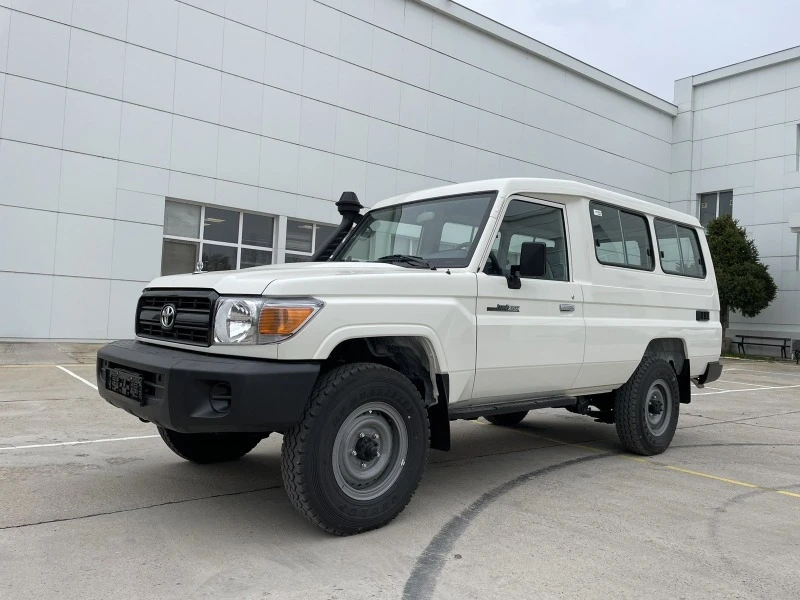 Toyota Land cruiser HZJ78 БЕЗ РЕГИСТРАЦИЯ, снимка 1 - Автомобили и джипове - 47289806