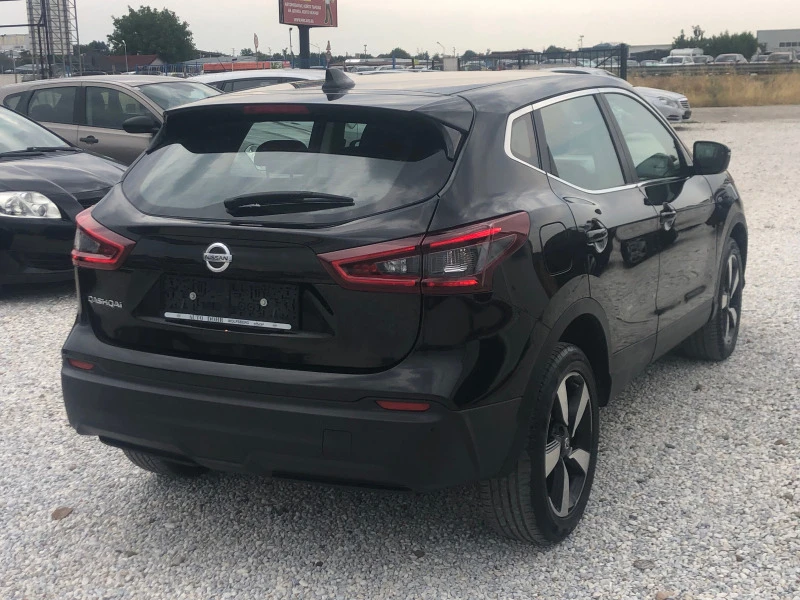 Nissan Qashqai, снимка 4 - Автомобили и джипове - 46707804